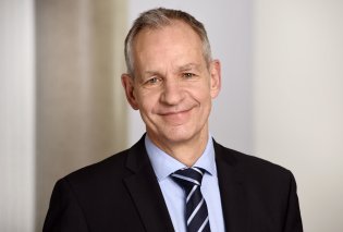 Prof. Dr. Mark Dominik Alscher